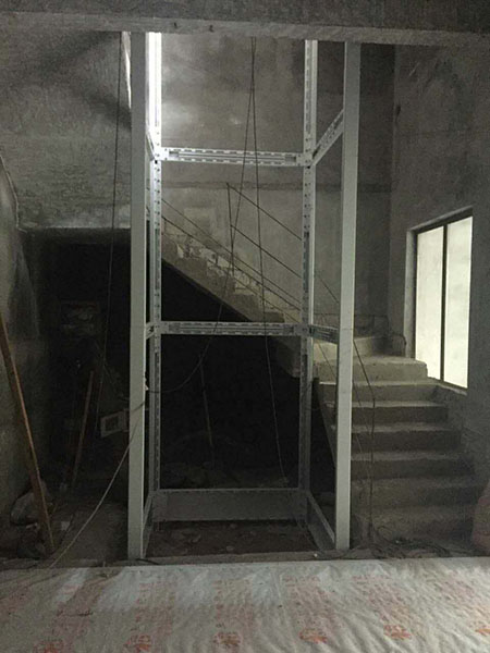 電梯專用鋼架安裝現(xiàn)場3 電梯專用鋼架安裝現(xiàn)場3